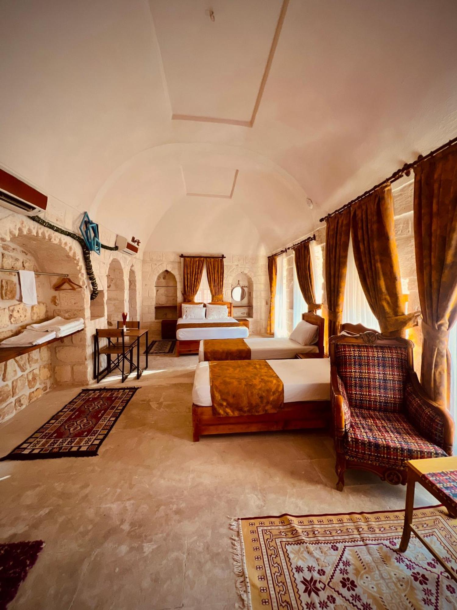 Mons Masius Hotel Teras Мідьят Екстер'єр фото