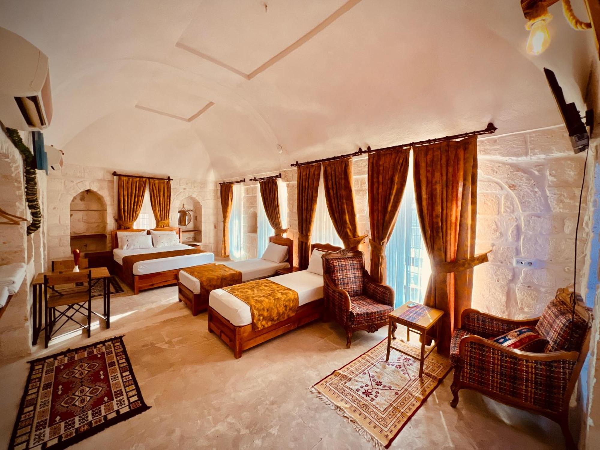Mons Masius Hotel Teras Мідьят Екстер'єр фото
