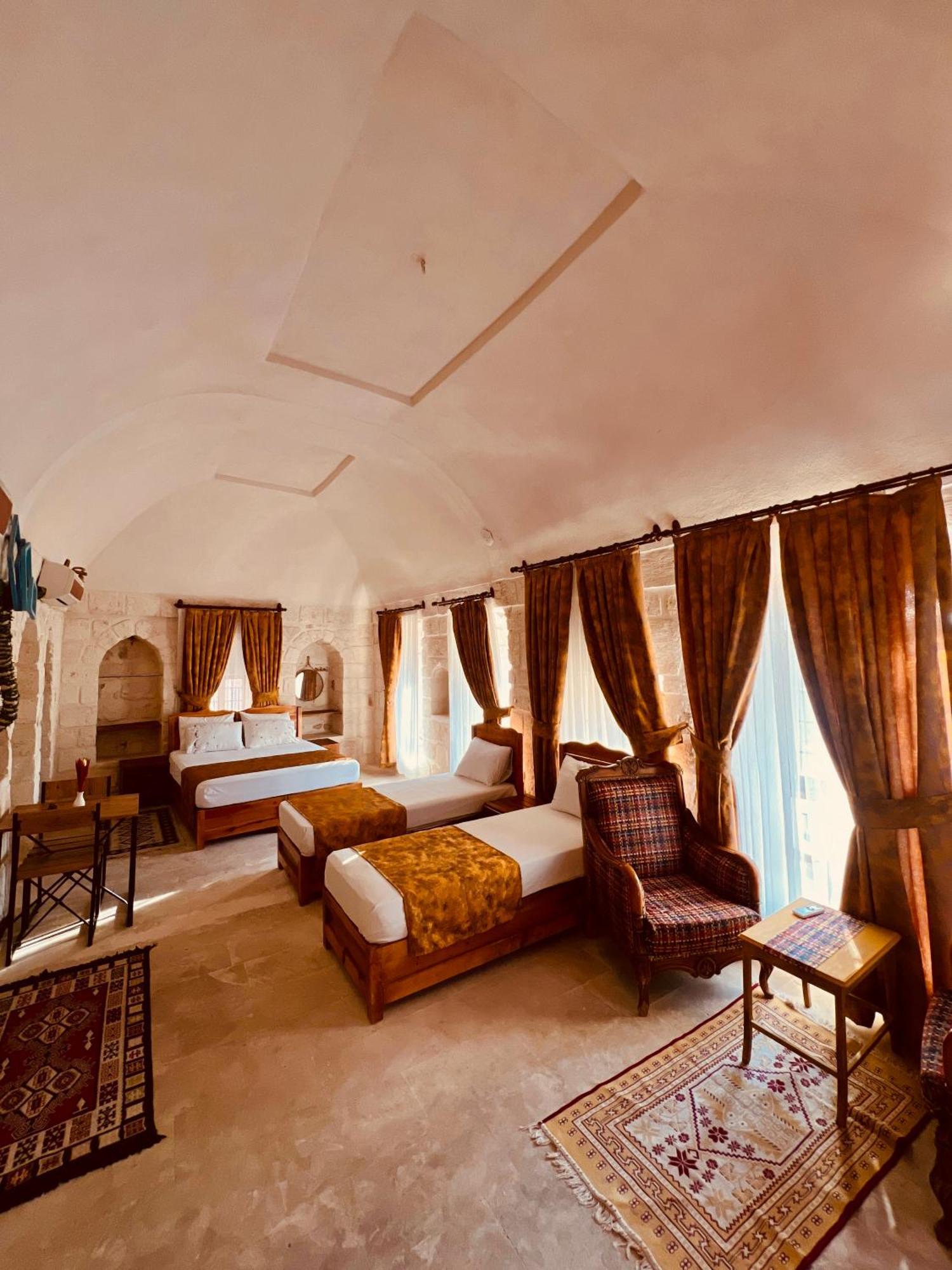 Mons Masius Hotel Teras Мідьят Екстер'єр фото