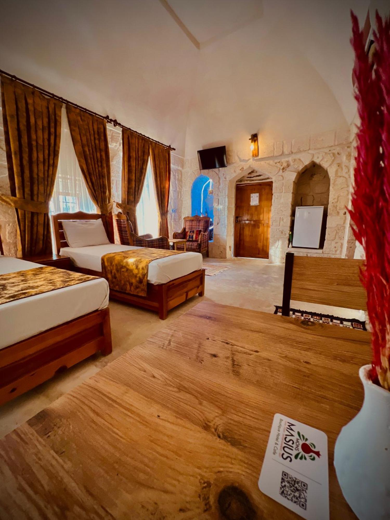 Mons Masius Hotel Teras Мідьят Екстер'єр фото