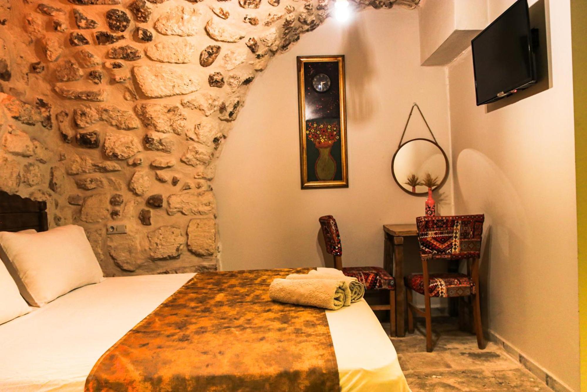 Mons Masius Hotel Teras Мідьят Екстер'єр фото